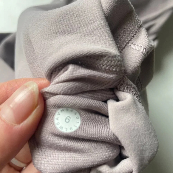 Lululemon Align High-Rise Crop 21" Violet Verbena Size  6 - Picture 6 of 6